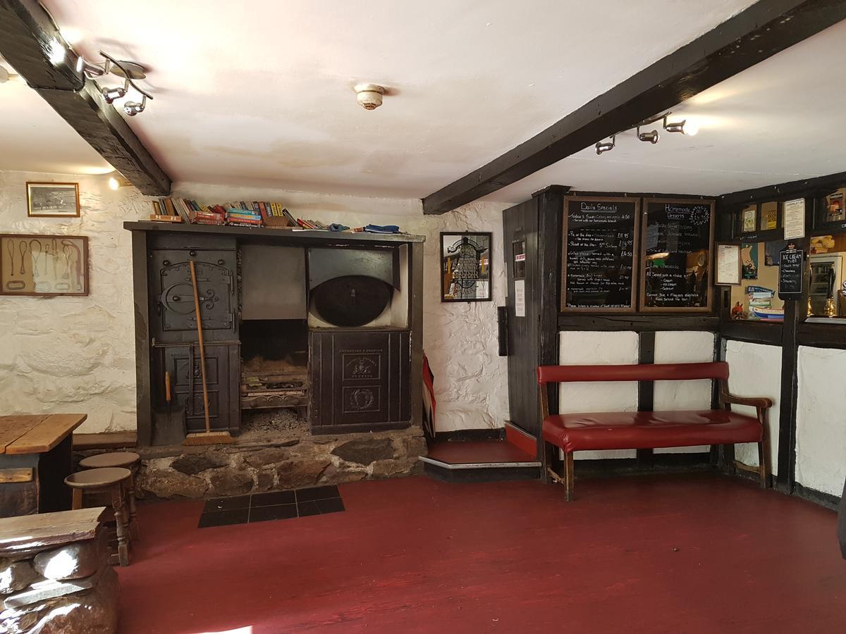 The Old Dungeon Ghyll Hotel Great Langdale Bagian luar foto