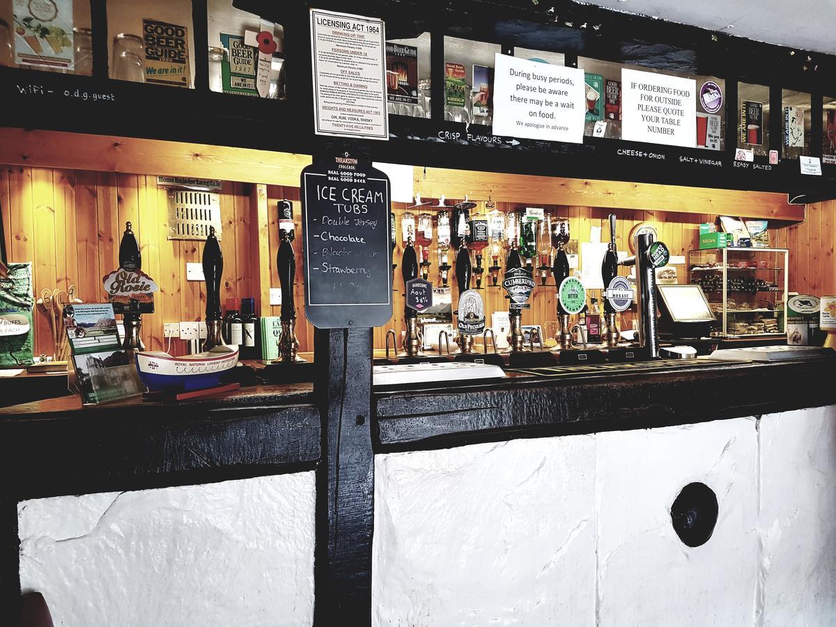 The Old Dungeon Ghyll Hotel Great Langdale Bagian luar foto