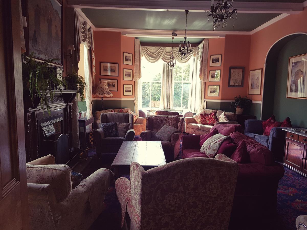 The Old Dungeon Ghyll Hotel Great Langdale Bagian luar foto